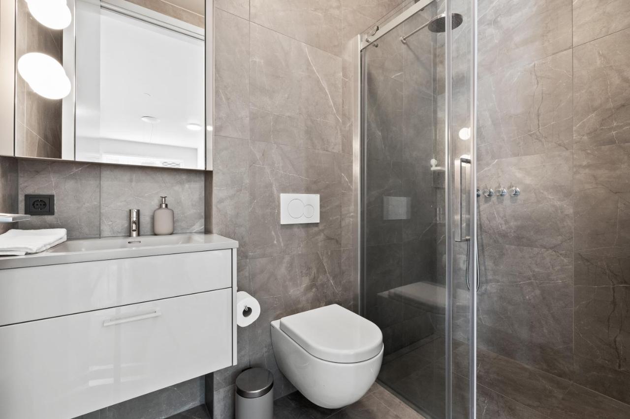 Cozy Lux 2Br & 2Ba City Center With Free Parking Reykjavik Exterior photo