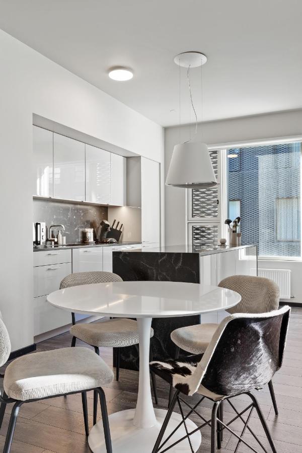 Cozy Lux 2Br & 2Ba City Center With Free Parking Reykjavik Exterior photo