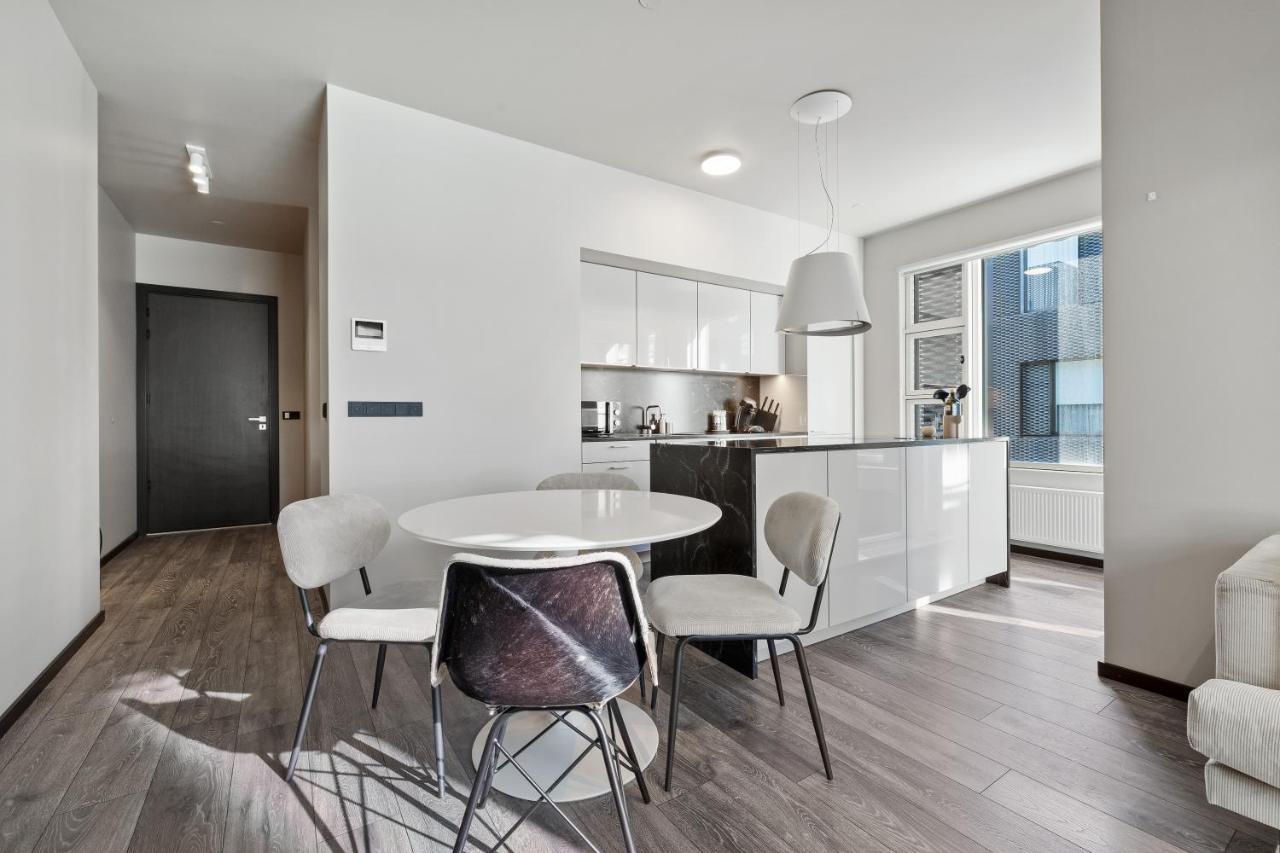 Cozy Lux 2Br & 2Ba City Center With Free Parking Reykjavik Exterior photo